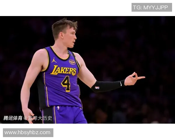 中国篮球明星的崛起与发展探讨及其在全球体育舞台上的影响力分析